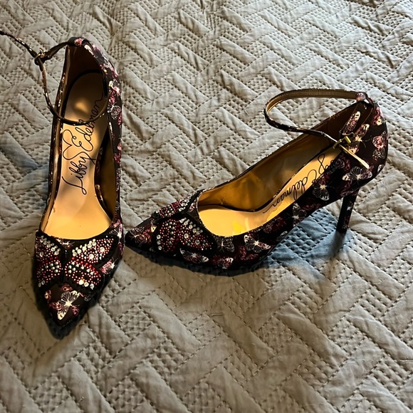 libby. edelman Shoes - Libby Edelman : Butterfly Point Toe Ballet Strap Heel - 7